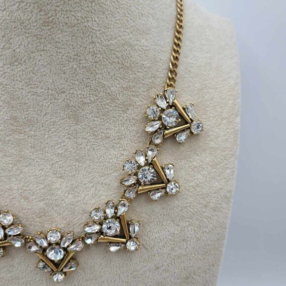 J Crew Clear Crystal Gold Tone V Cluster Statement Necklace - Picture 6 of 9